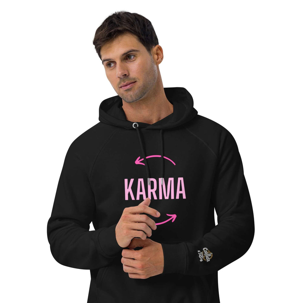 SUDADERA KARMA -UNISEX ¡Lo que das, vuelve!  fusiona el arte urbano en color negro con diseño KARMA.
